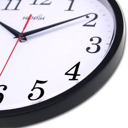 Silent Quartz Wall Clock with long lasting batterys - Image 3